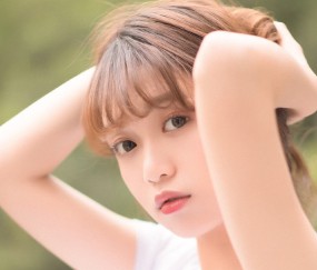 小孩发烧咬牙发抖（孩子发烧发抖打颤咬牙）