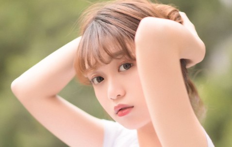 小孩发烧咬牙发抖（孩子发烧发抖打颤咬牙）