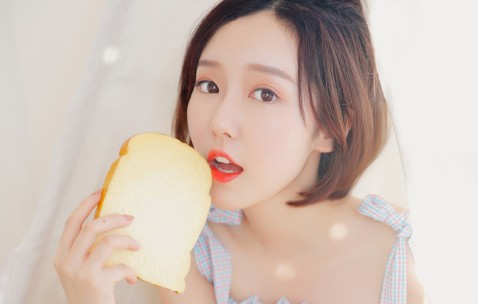 月经第二天查卵泡（月经第二天查卵泡多少个正常）